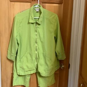 Northern Reflections Womens Short and Jacket